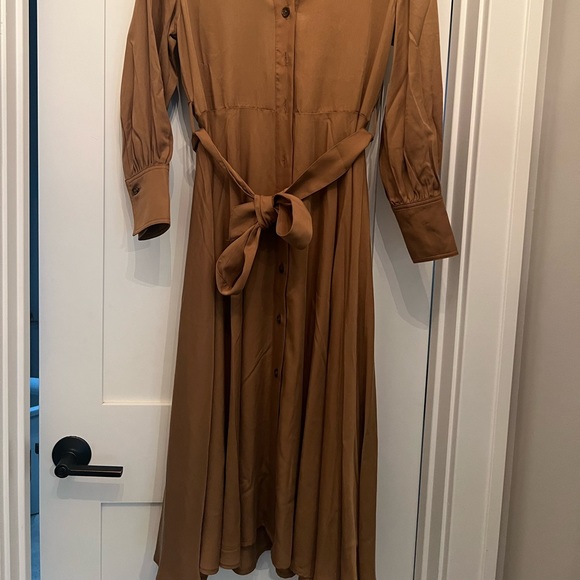 Banana Republic gold dress, small petite - Picture 3 of 5